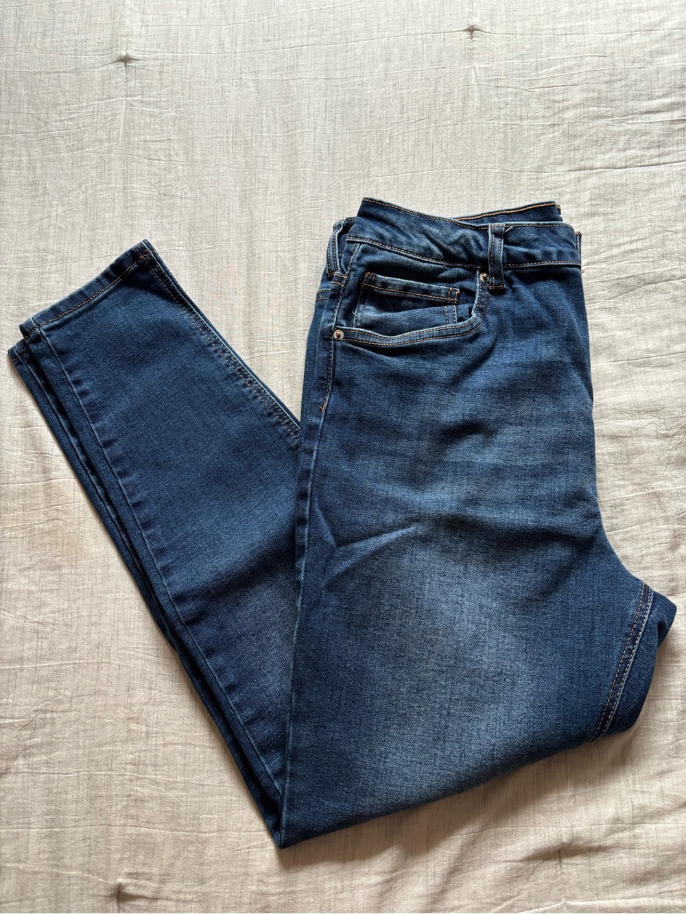 refuge Women’s Skinny Jeans in Dark Blue Size 11